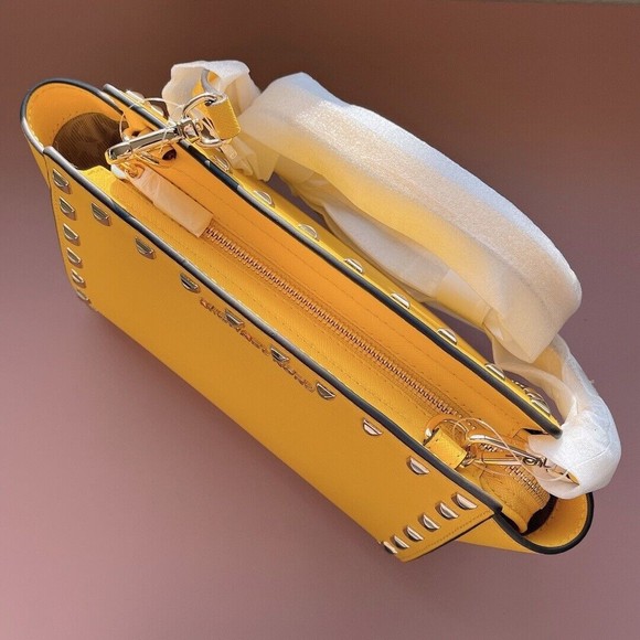 MICHAEL KORS Selma Stud Leather Medium Messenger Crossbody Sunflower $248 NWT - Picture 10 of 10